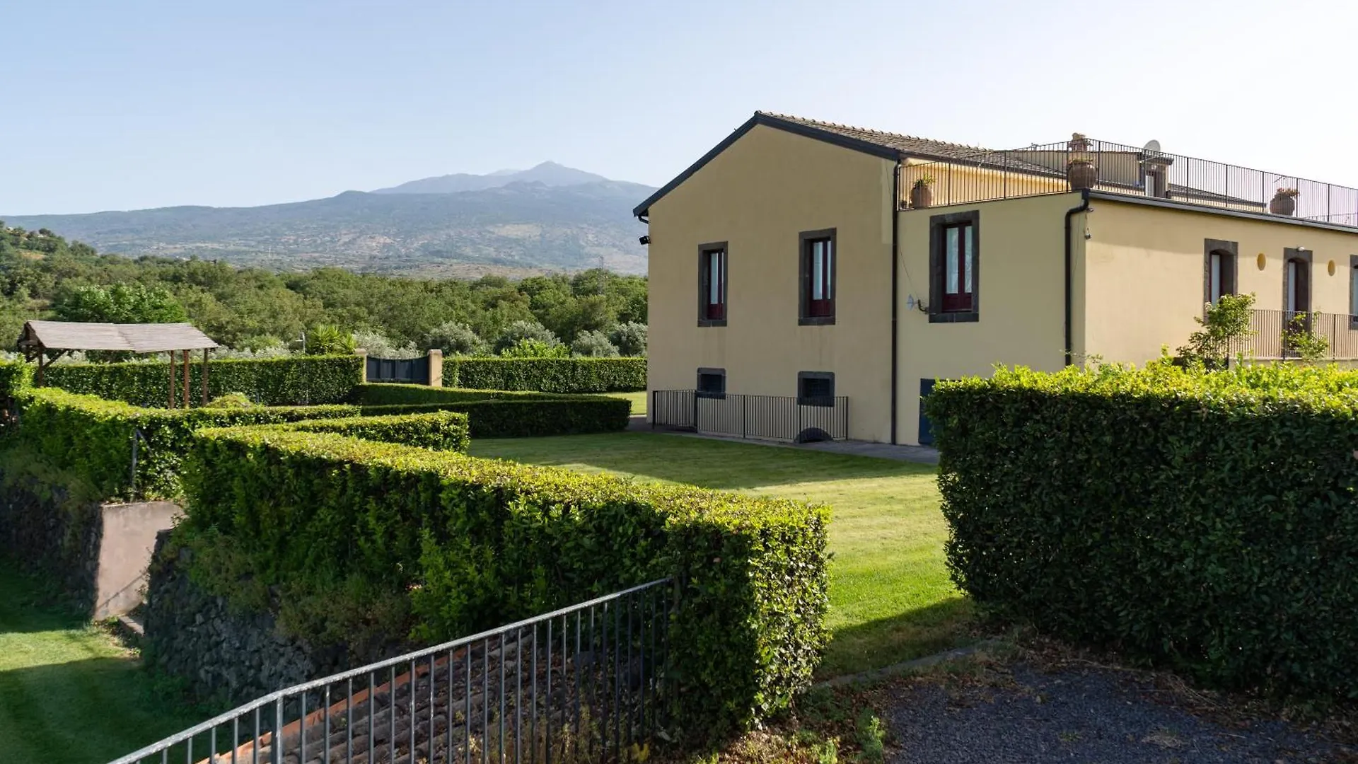 Villa Dei Baroni Wine Resort Castiglione De Sicilia