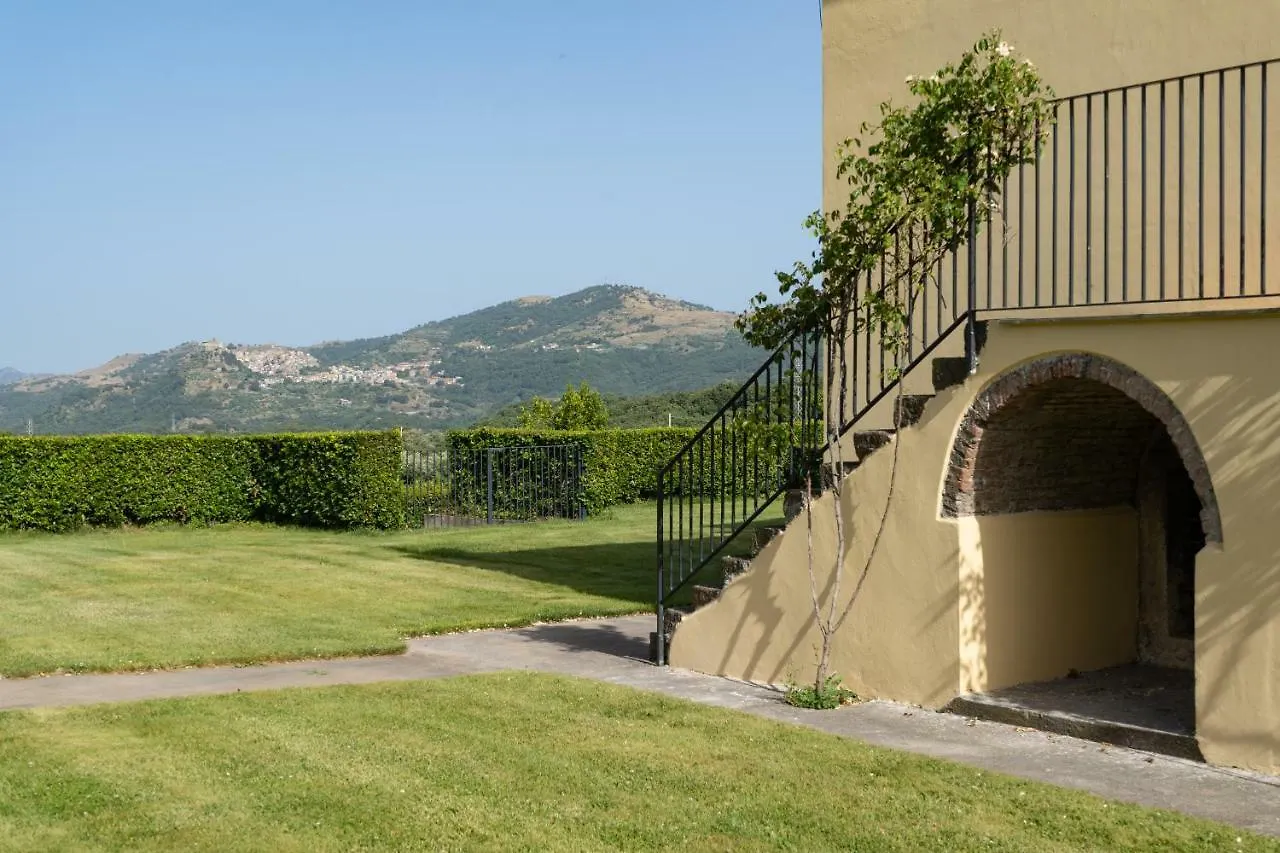Villa Dei Baroni Wine Resort Castiglione De Sicilia